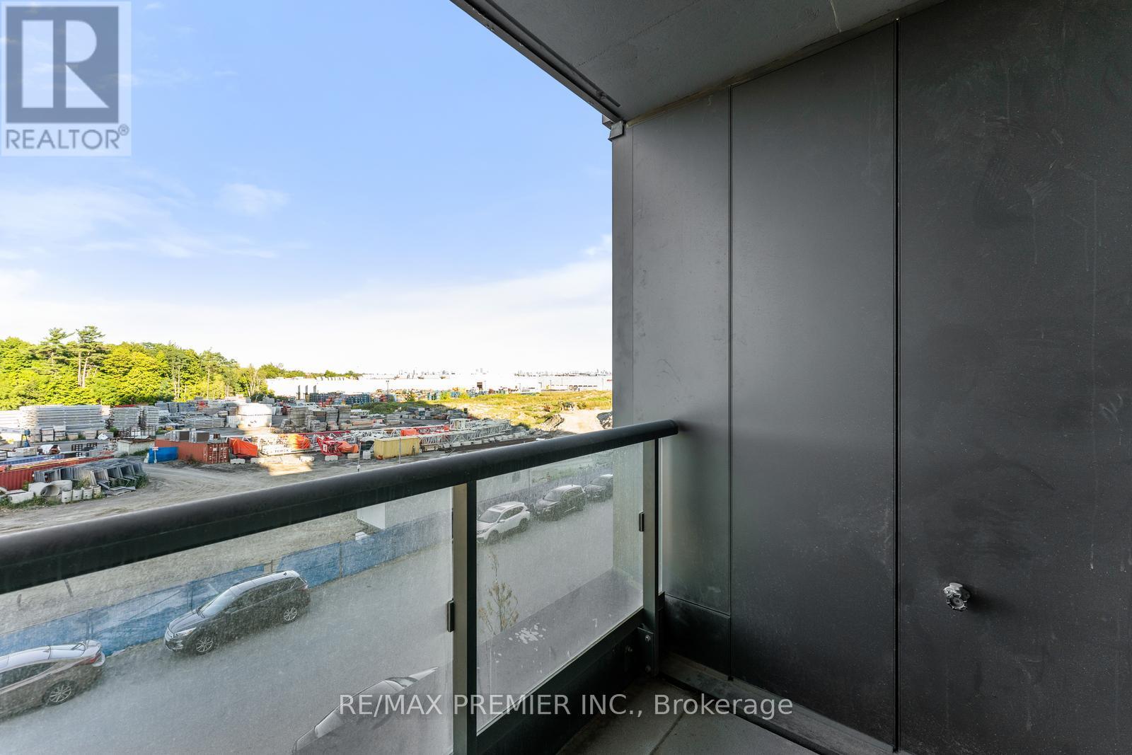 Photo 24 of 308 474 Caldari Road, Vaughan ON