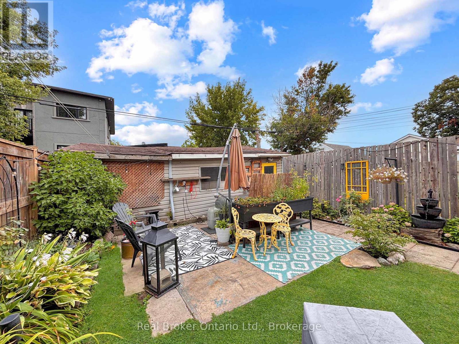 Photo 20 of 71 Harrison Avenue, Hamilton ON