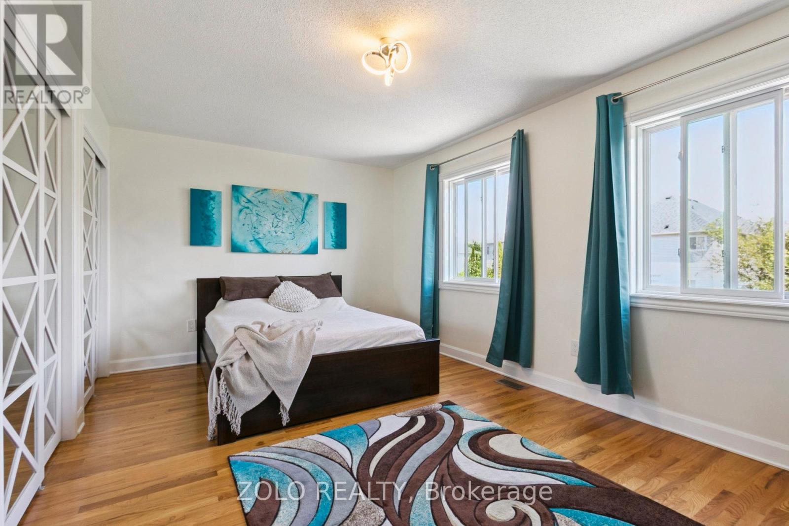 Photo 16 of 31 Channel Drive, Whitby ON