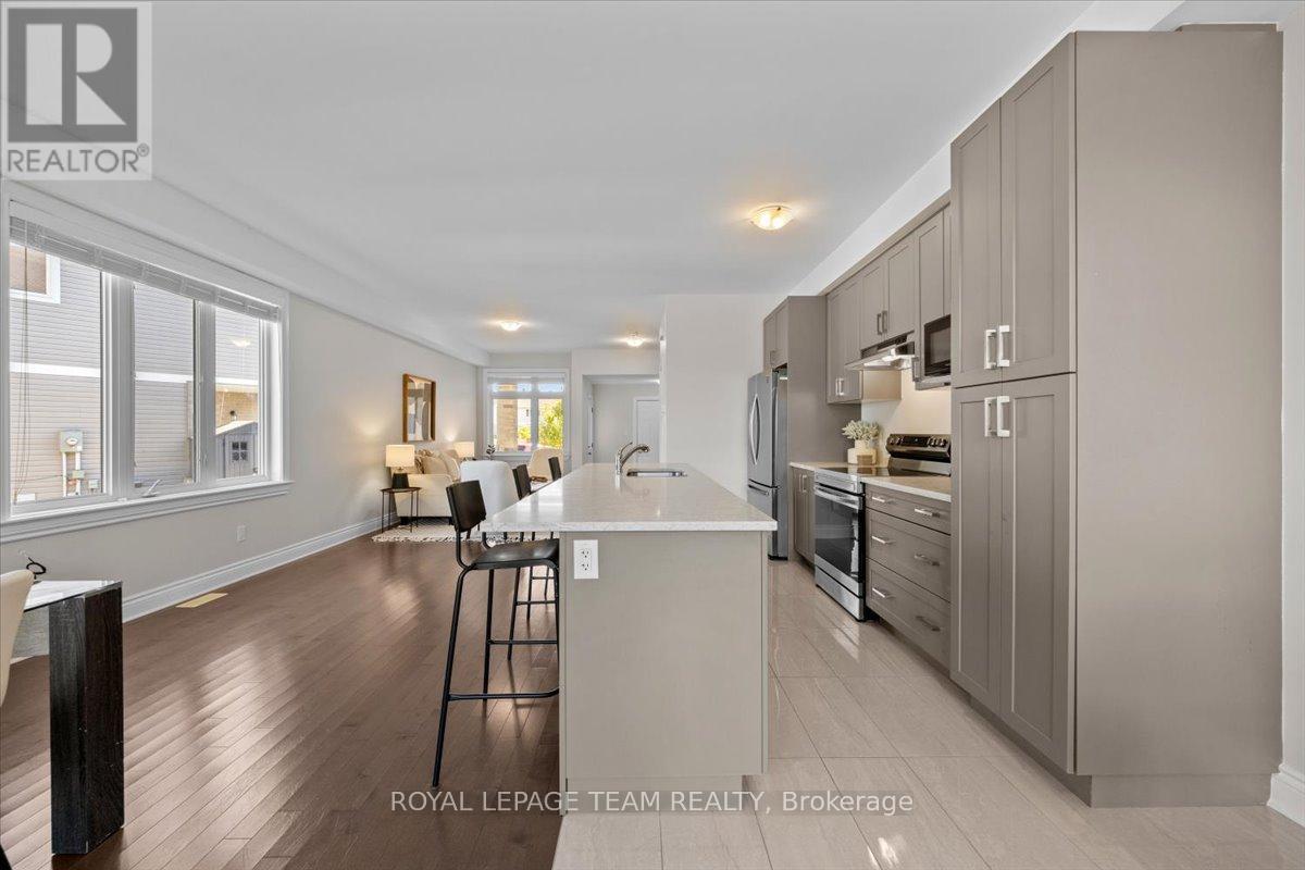 Photo 11 of 227 Bert Hall Street, Arnprior ON