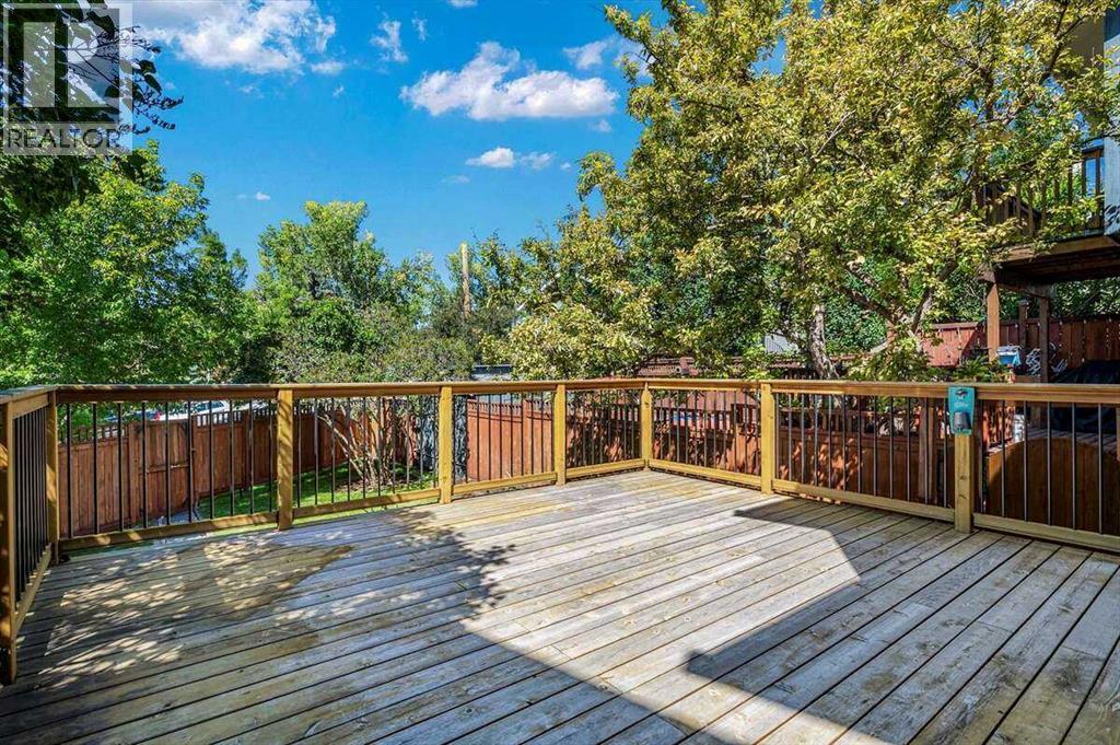 Photo 20 of 907 36 B Street Nw, Calgary AB