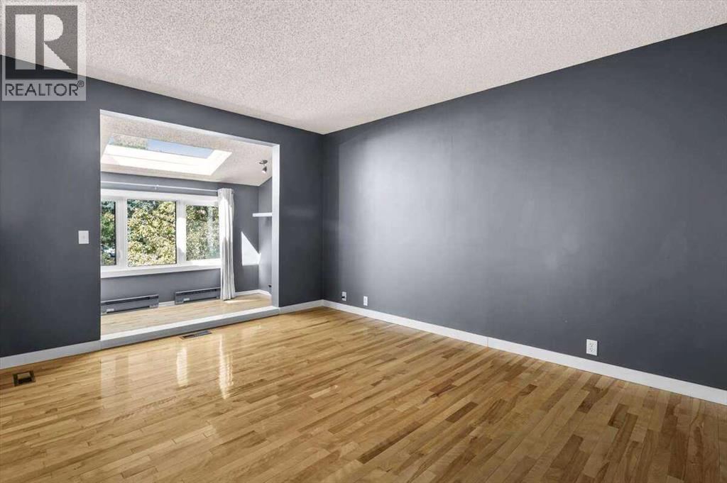 Photo 28 of 907 36 B Street Nw, Calgary AB