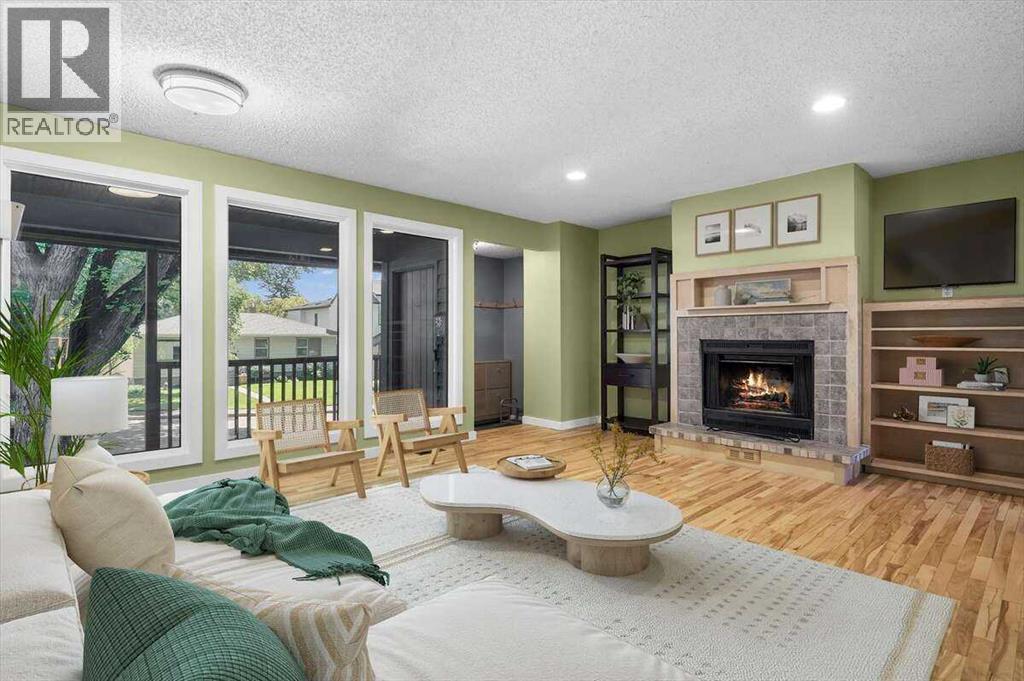 Photo 5 of 907 36 B Street Nw, Calgary AB