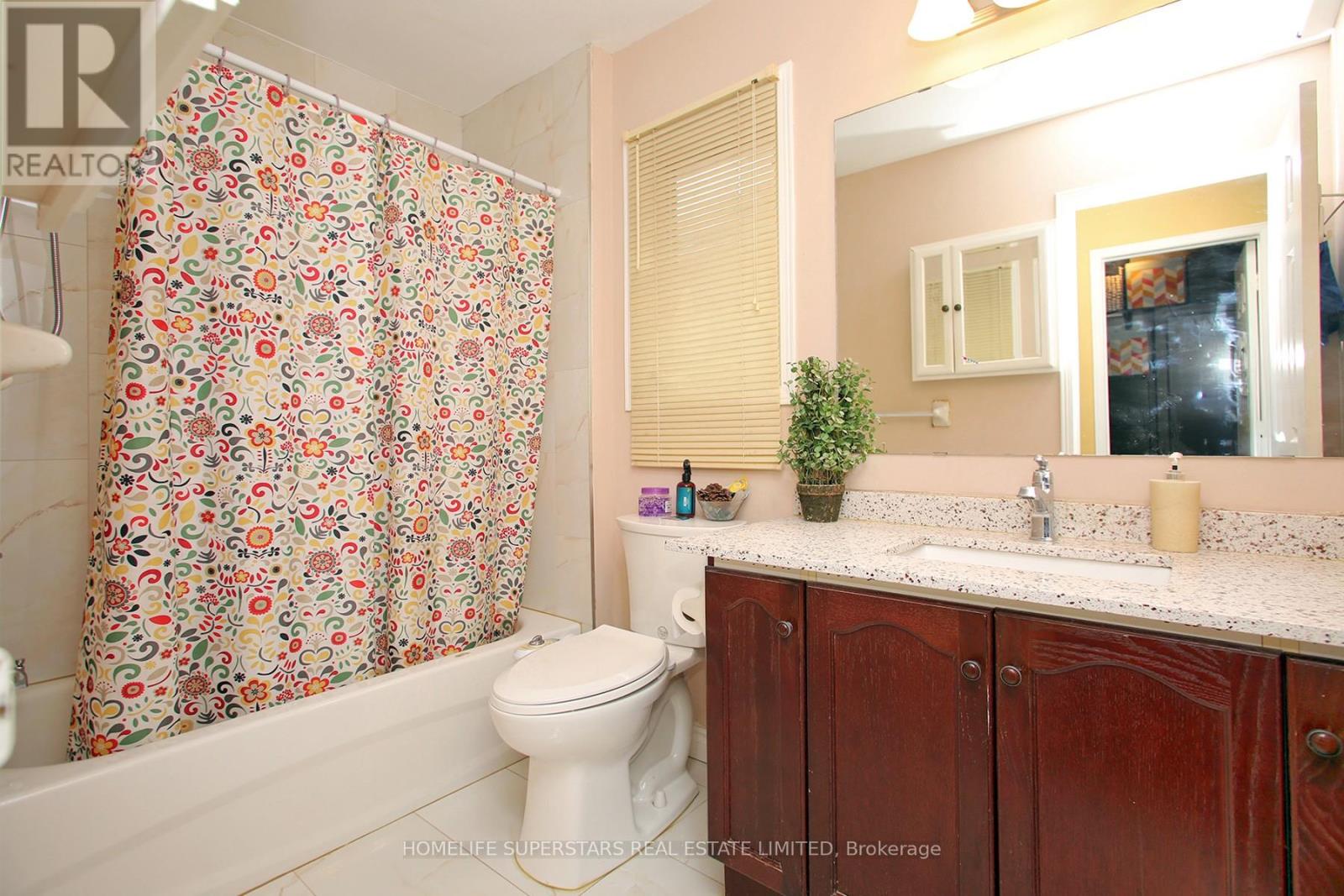 Photo 15 of 1123 Foxglove Place, Mississauga ON