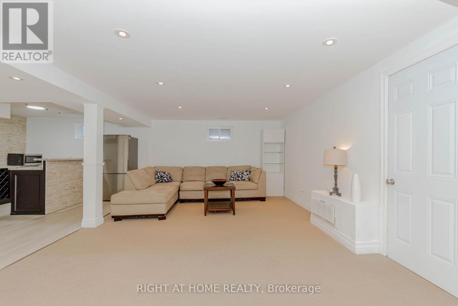 1073 MESA CRESCENT - 23