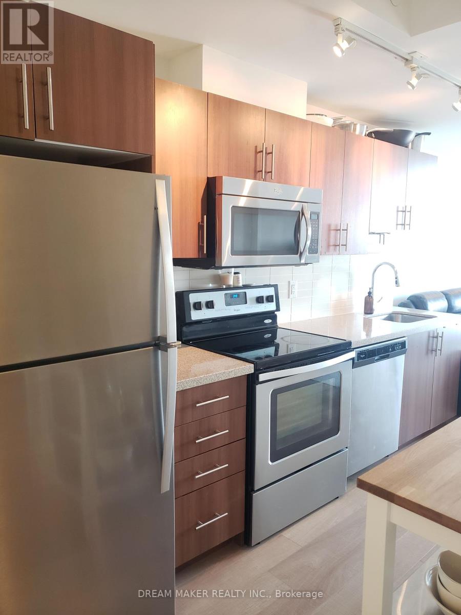 Photo 1 of 16 Mcadam Avenue, Toronto ON