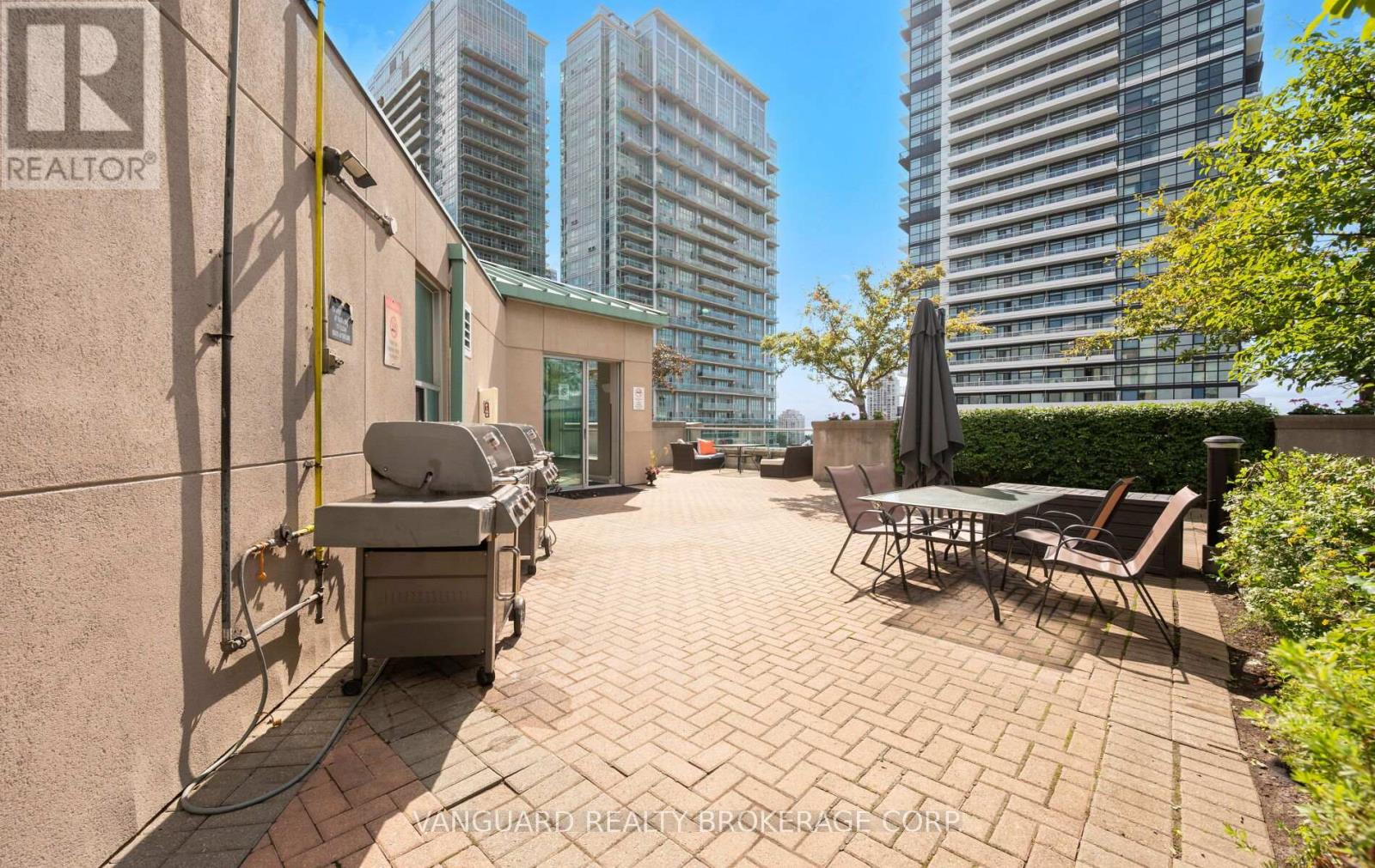 Photo 30 of 619 250 Manitoba Street, Toronto ON