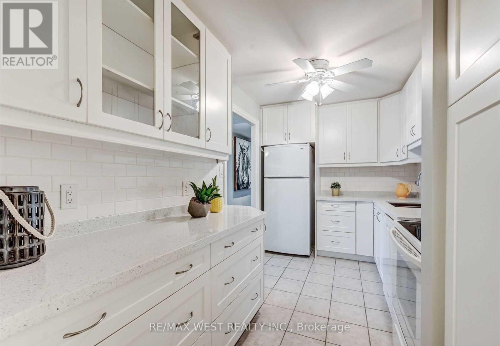 Photo 20 of 1203 1580 Mississauga Valley Boulevard, Mississauga ON