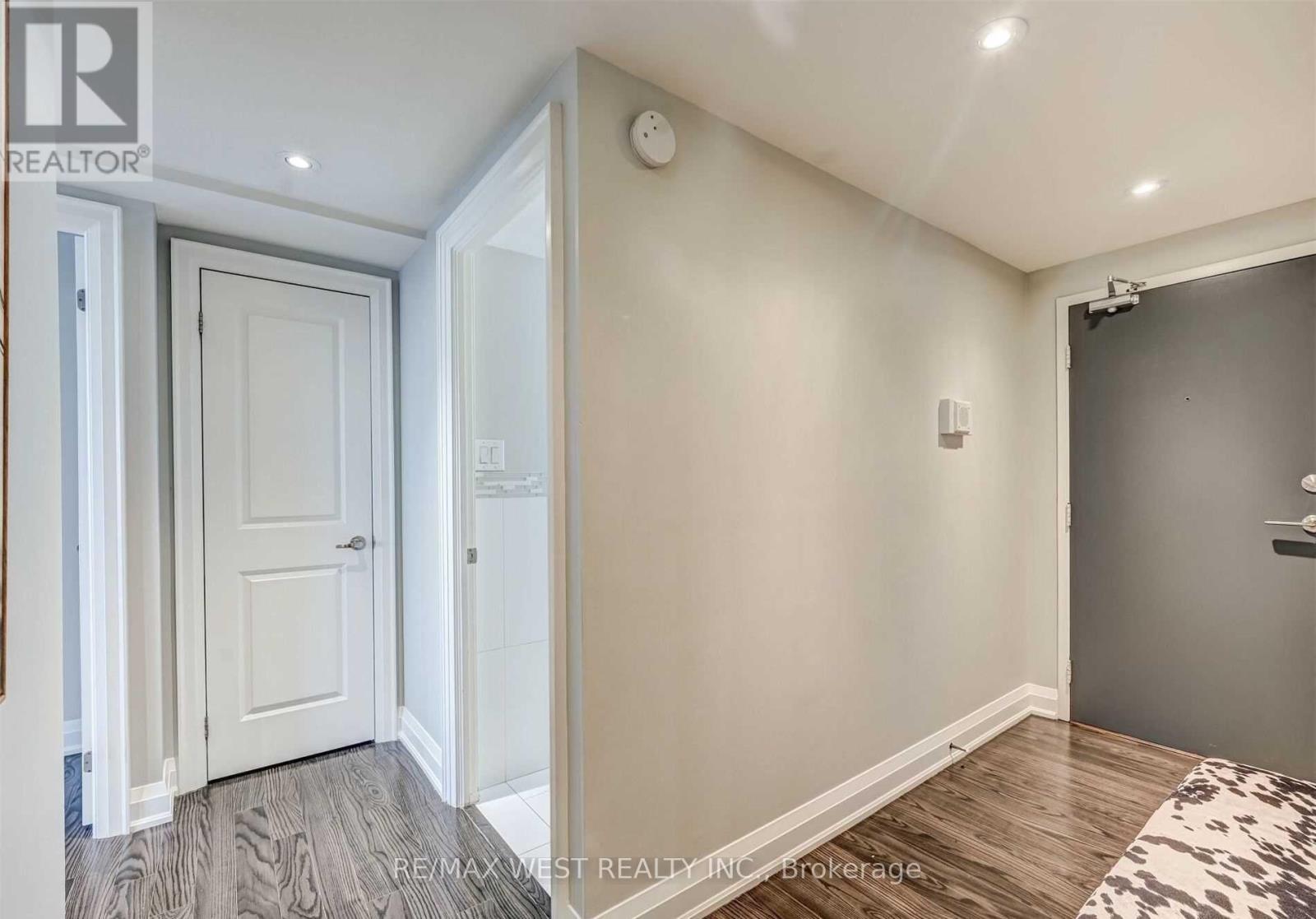 Photo 15 of 1203 1580 Mississauga Valley Boulevard, Mississauga ON