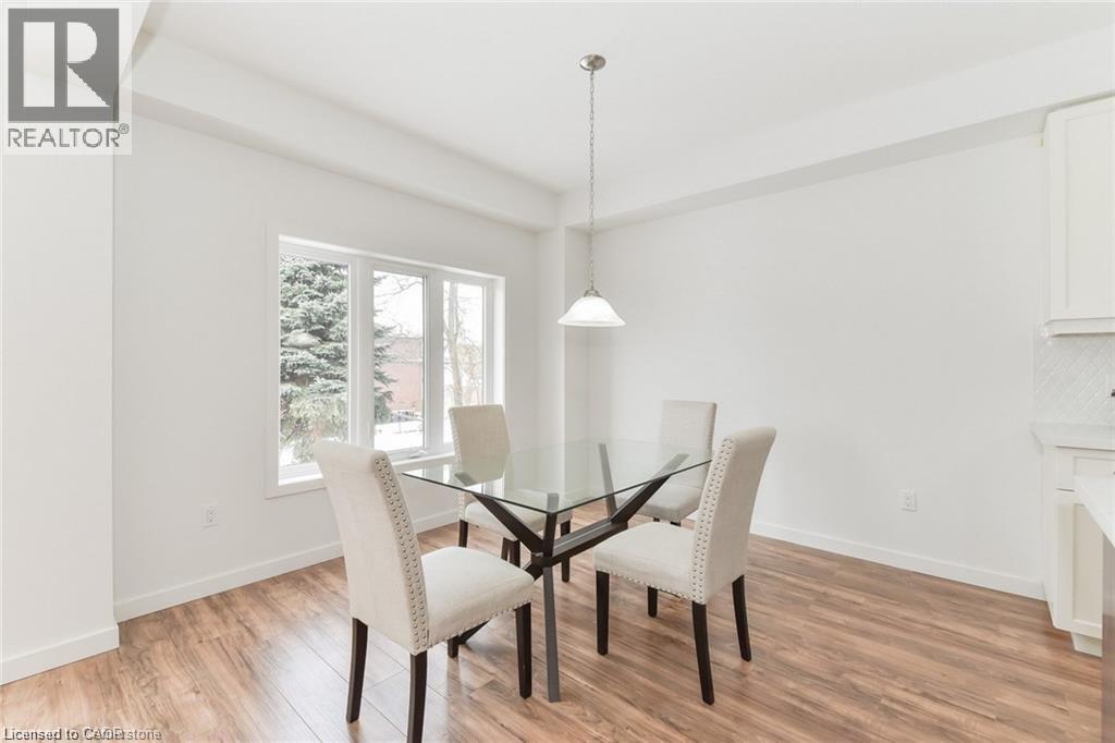Photo 13 of 46 Franklin Street S, Kitchener ON