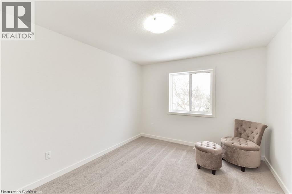 Photo 19 of 46 Franklin Street S, Kitchener ON