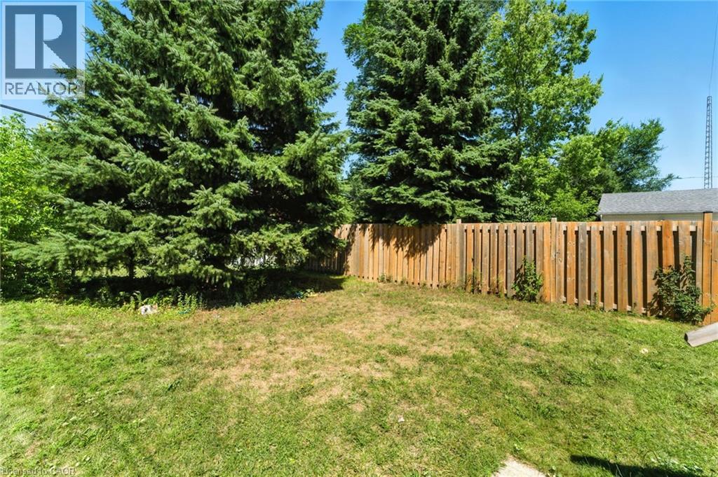 Photo 26 of 46 Franklin Street S, Kitchener ON