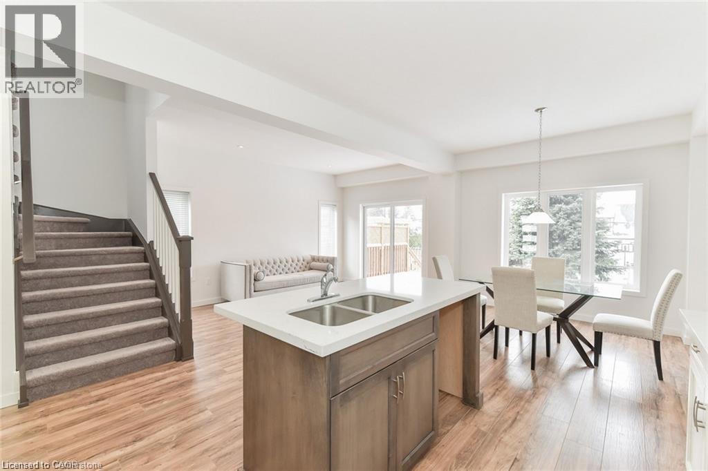 Photo 6 of 46 Franklin Street S, Kitchener ON