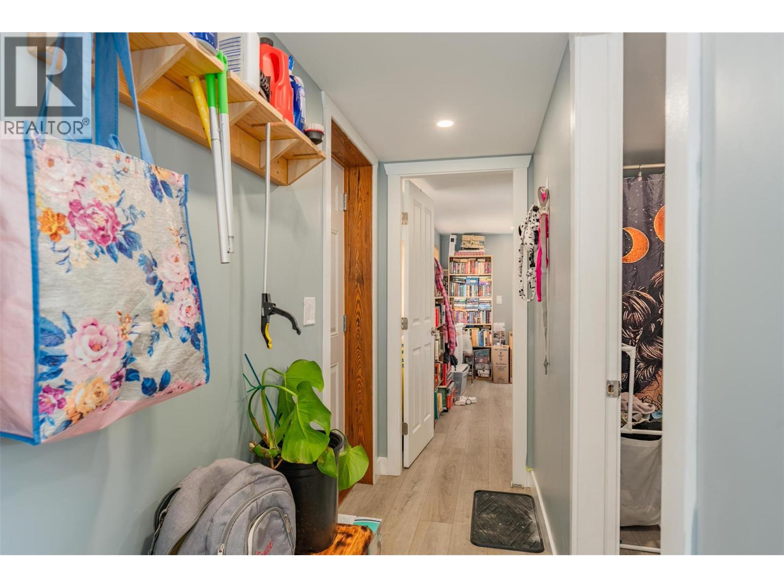 2342 Washington Street, Rossland