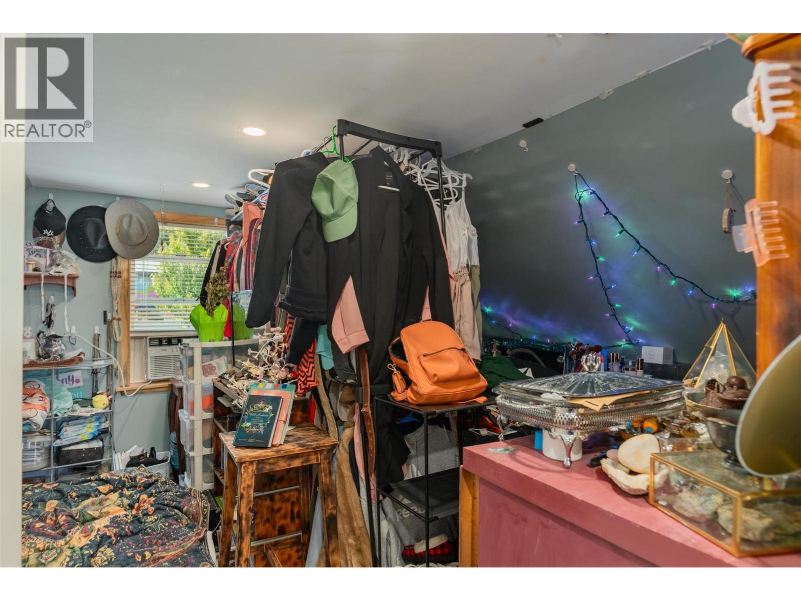 2342 Washington Street, Rossland