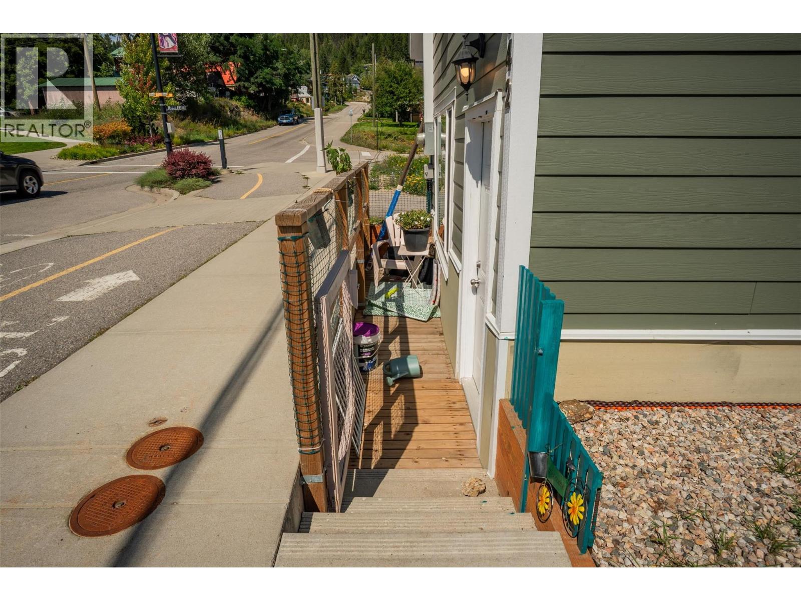 2342 Washington Street, Rossland
