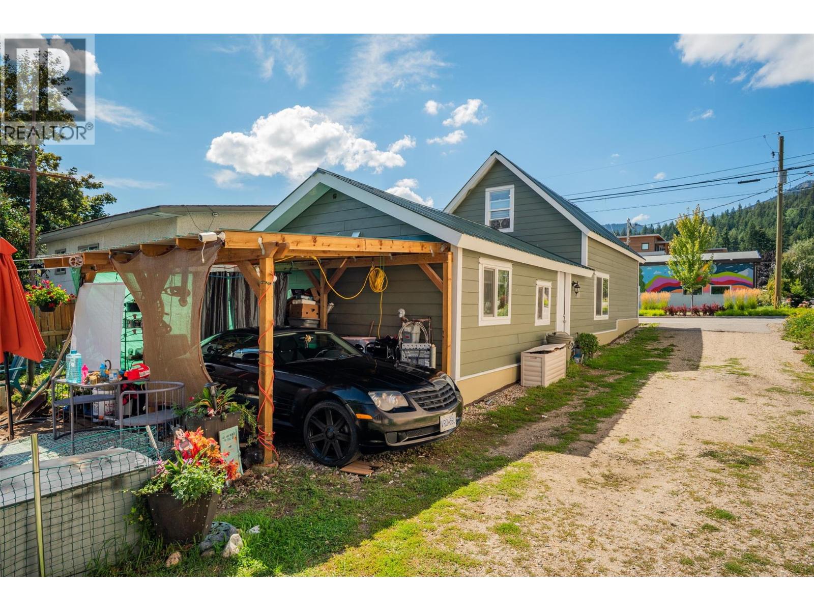 2342 Washington Street, Rossland