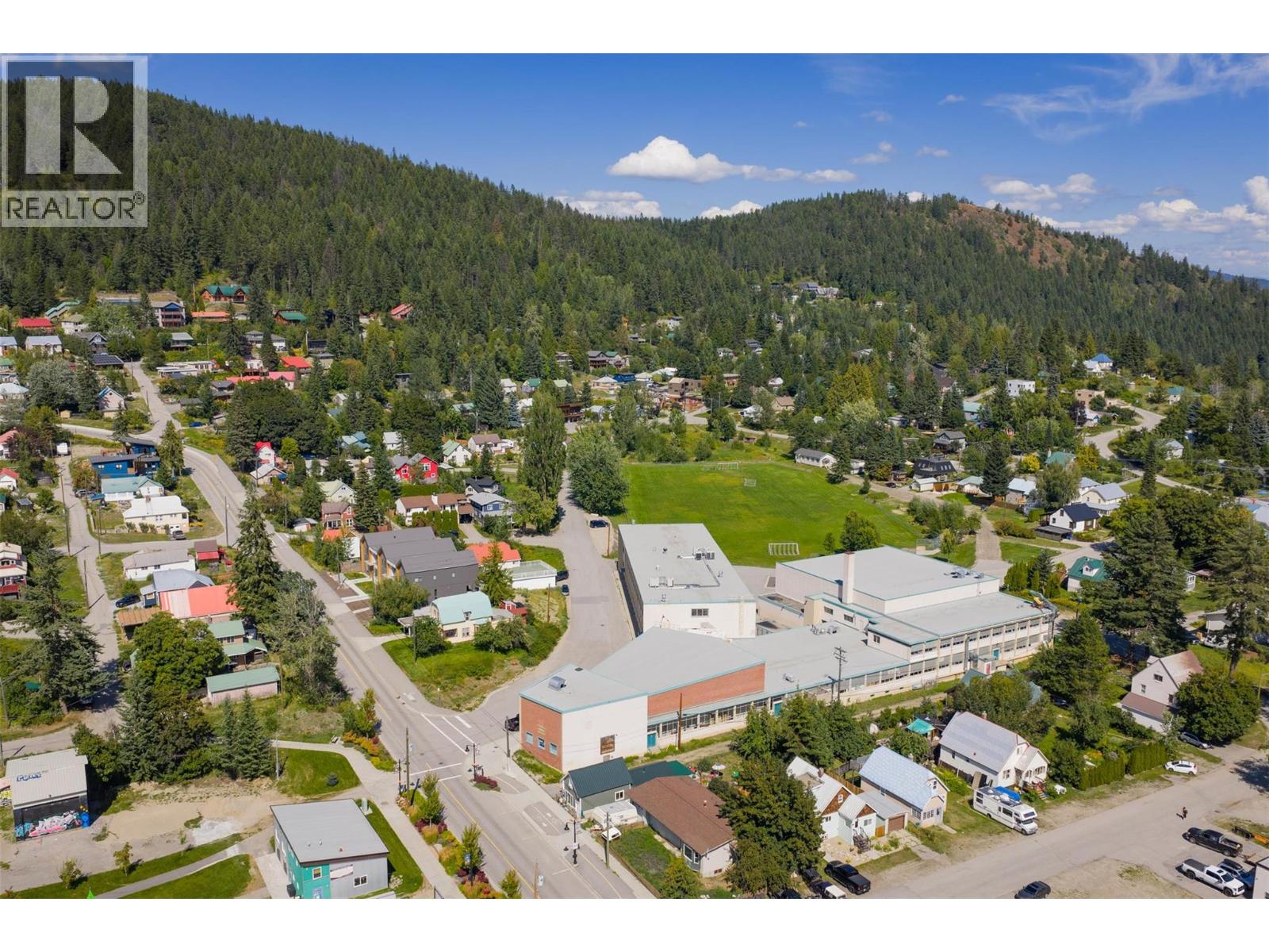 2342 Washington Street, Rossland