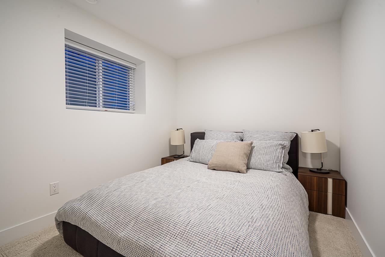 Photo 23 of 16792 21 A Avenue, Surrey BC