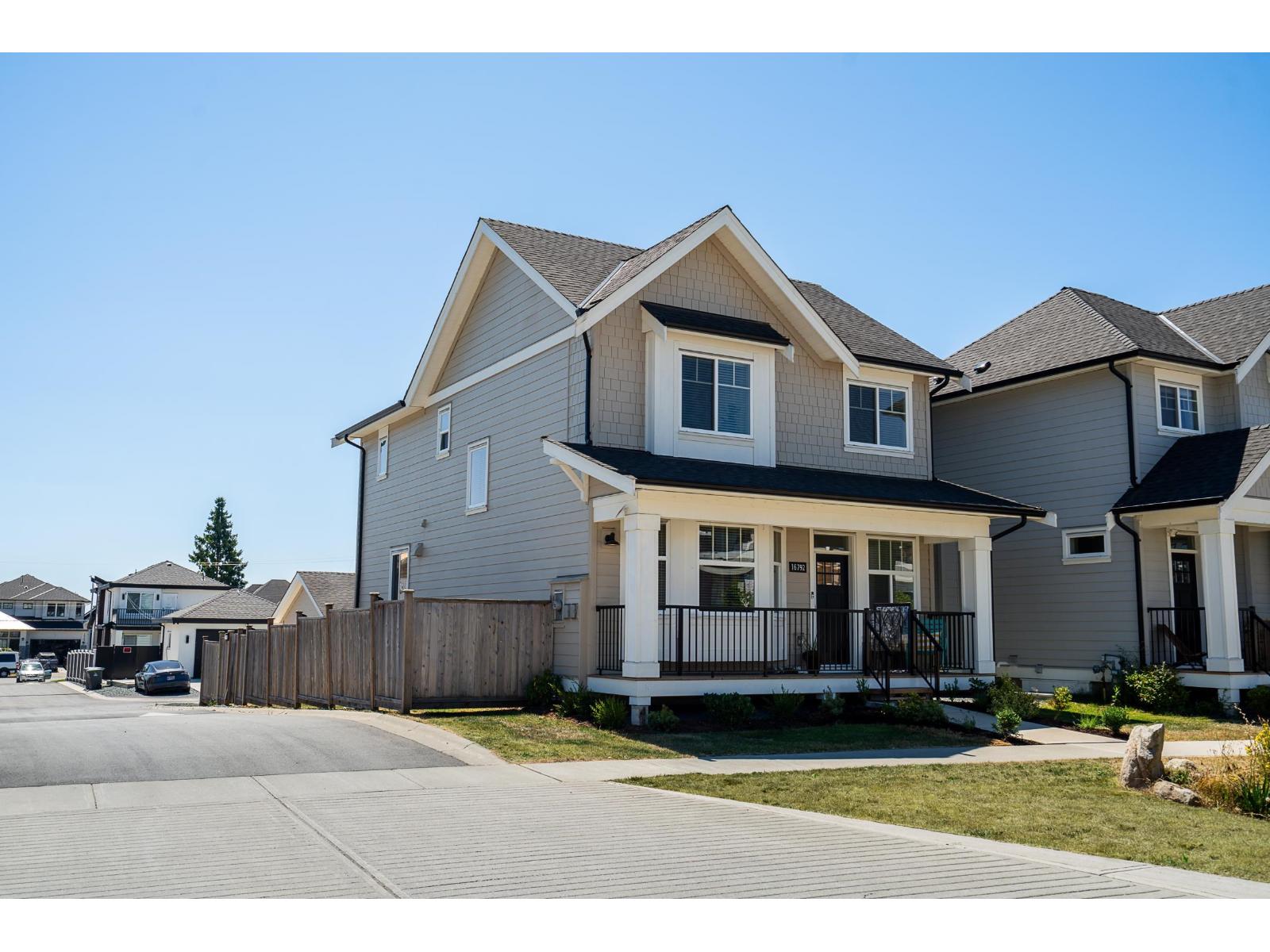 Photo 35 of 16792 21 A Avenue, Surrey BC