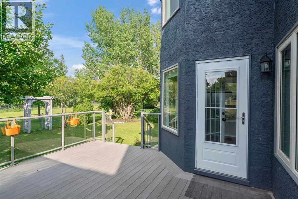 Photo 38 of 1028 Shawnee Drive Sw, Calgary AB