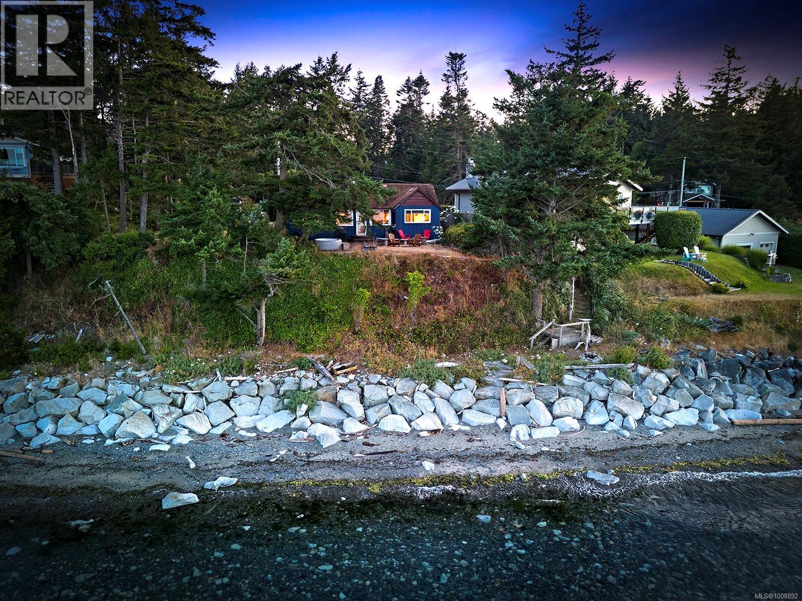 1826 Astra Rd, Comox
