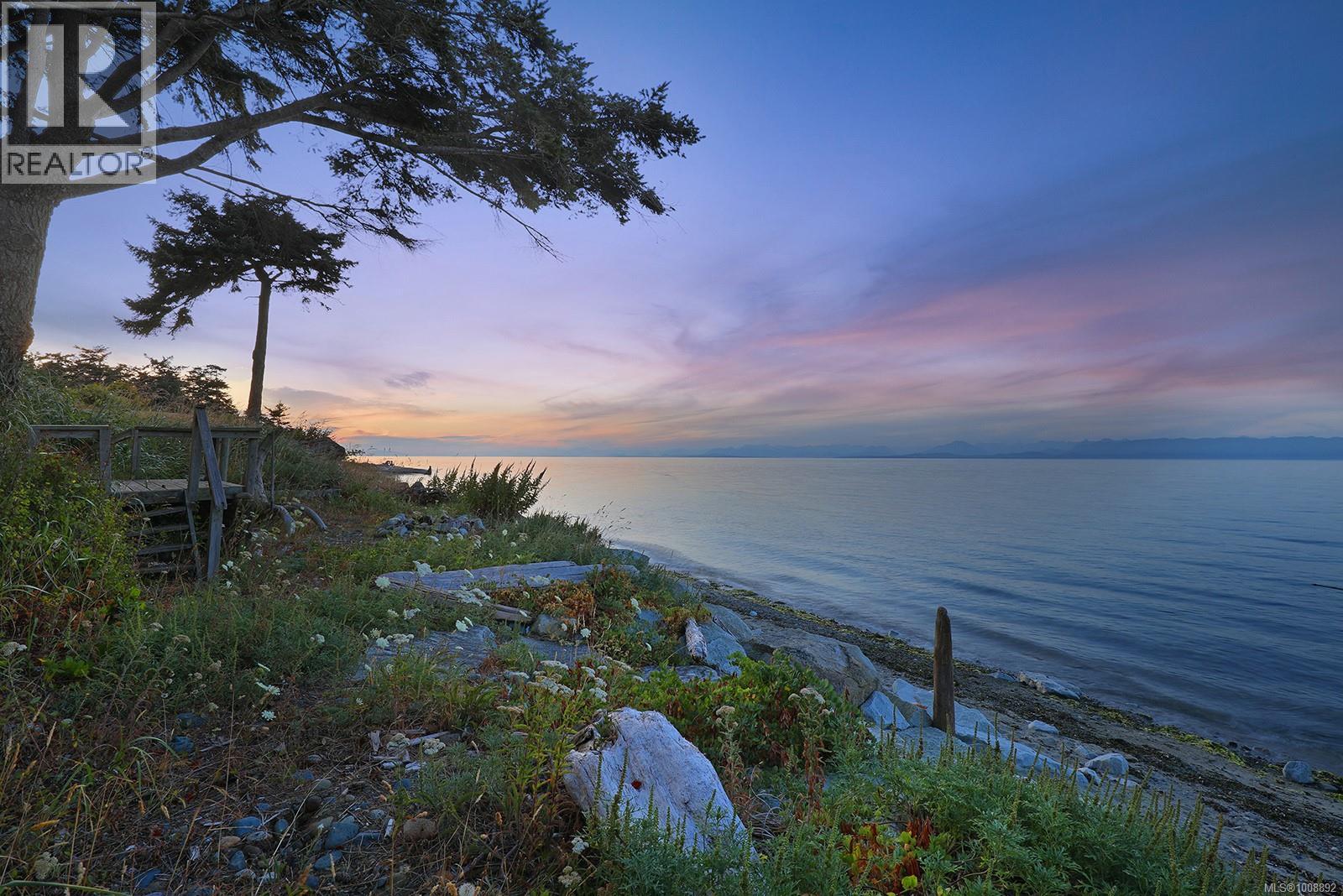 1826 Astra Rd, Comox