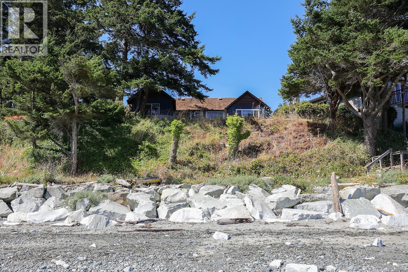 1826 Astra Rd, Comox