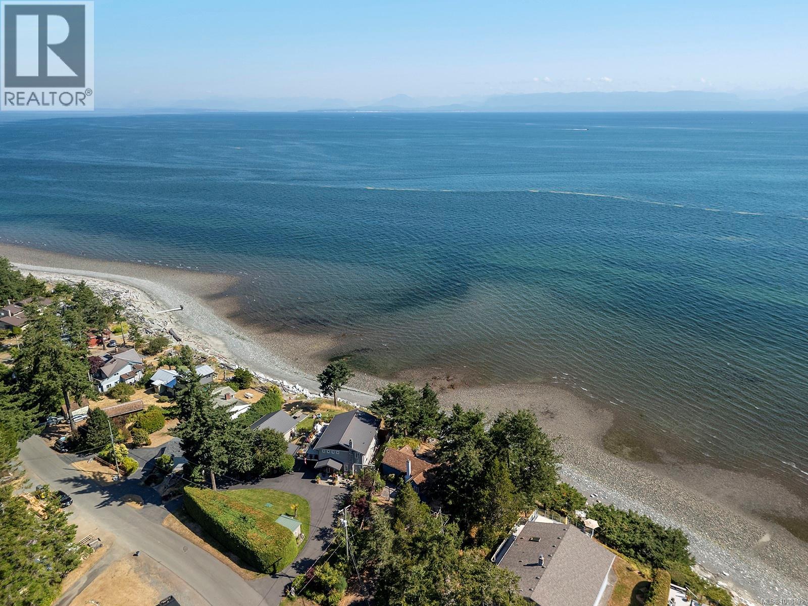 1826 Astra Rd, Comox