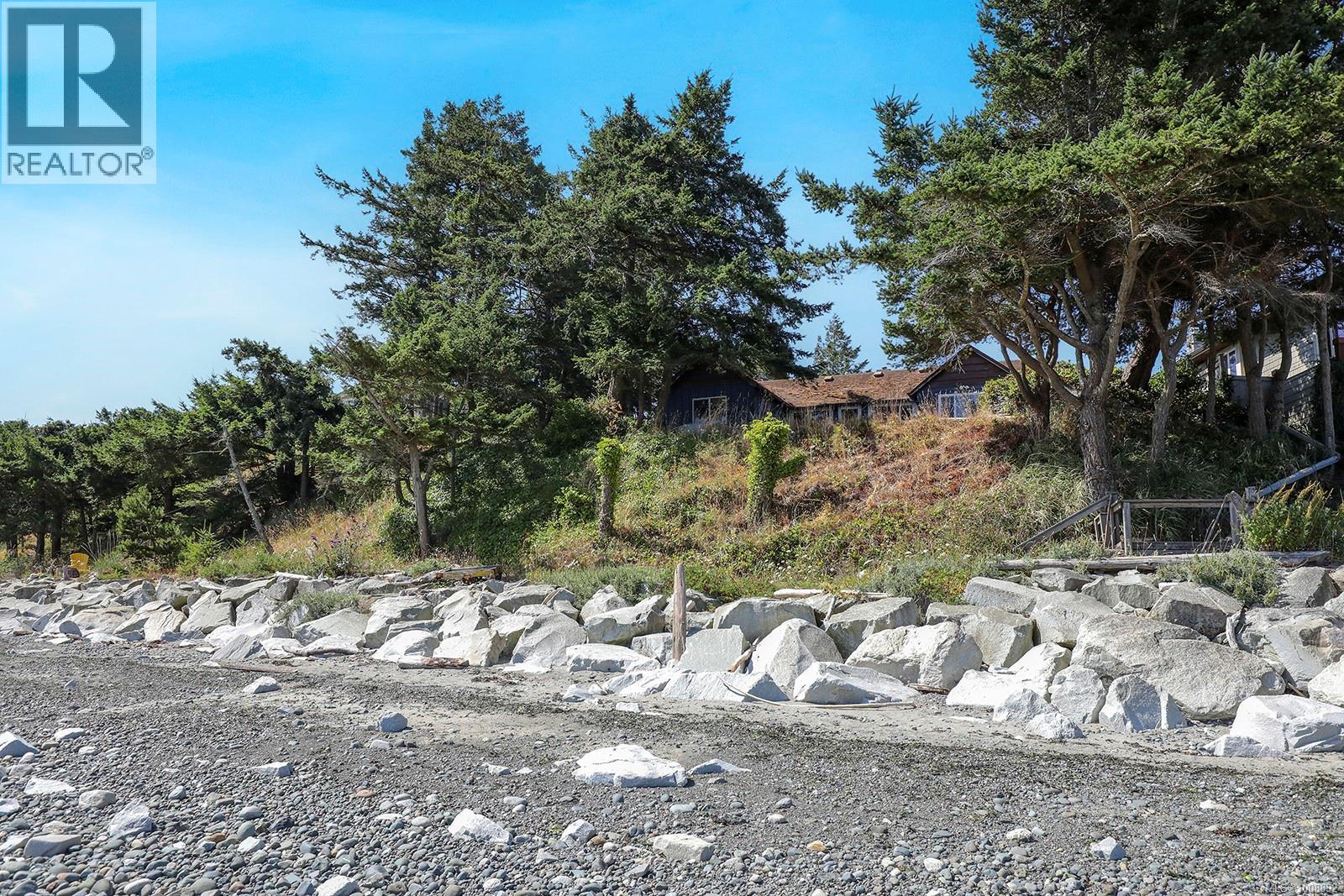 1826 Astra Rd, Comox