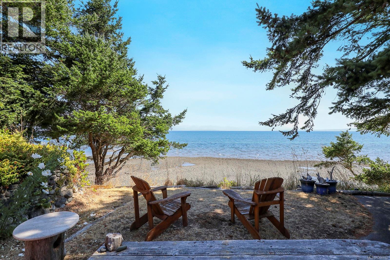 1826 Astra Rd, Comox