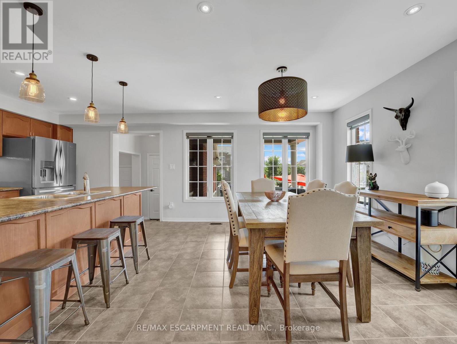 Photo 15 of 100 Burke Street, Hamilton ON
