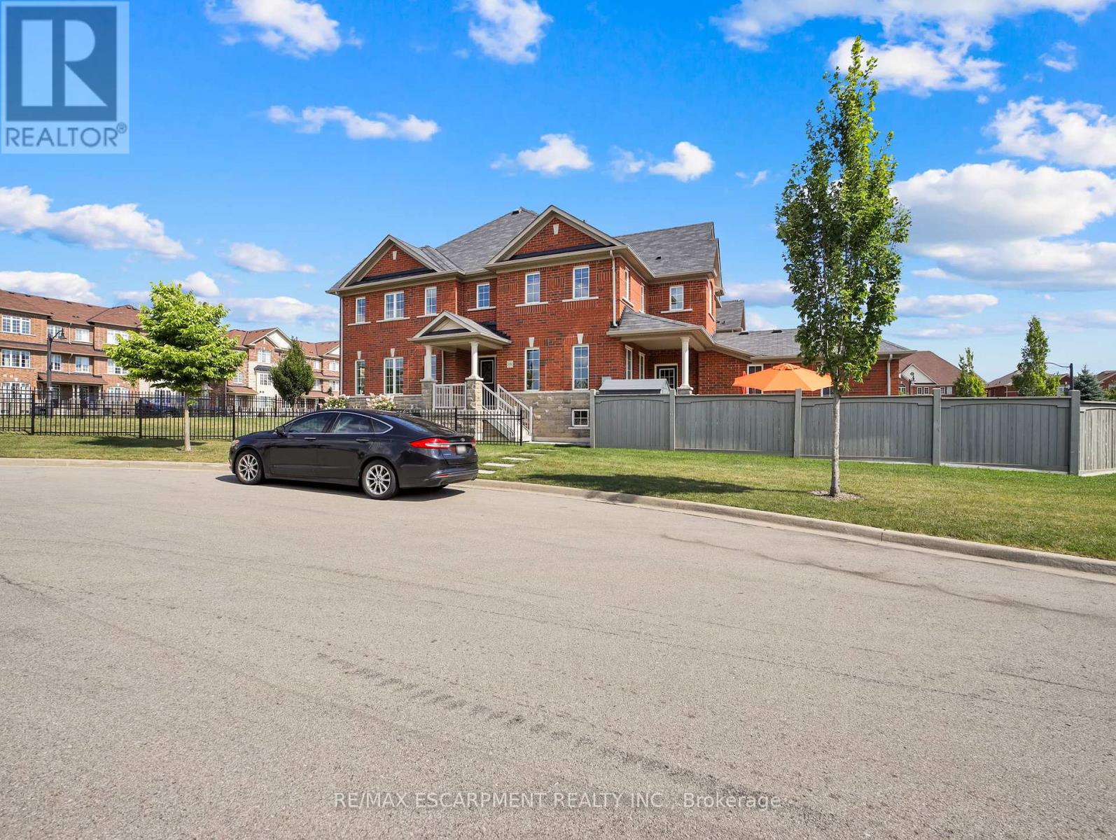 Photo 37 of 100 Burke Street, Hamilton ON