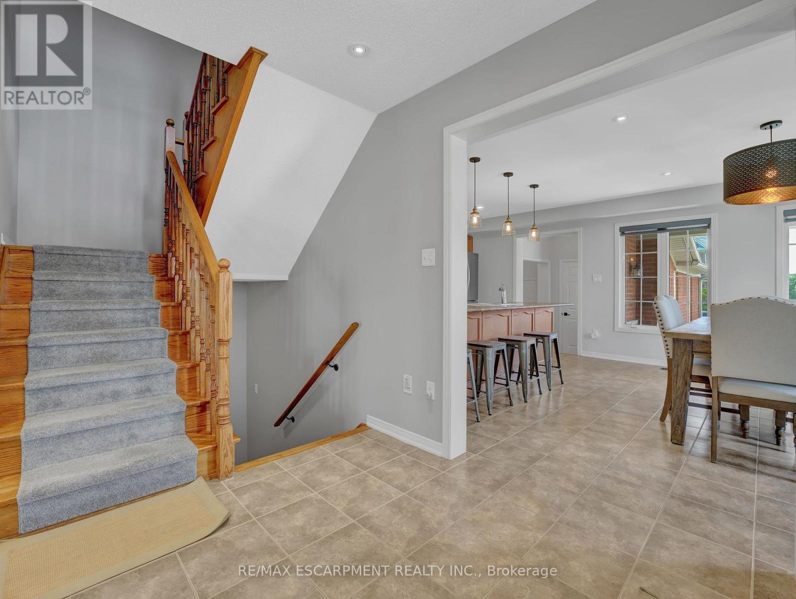 Photo 5 of 100 Burke Street, Hamilton ON