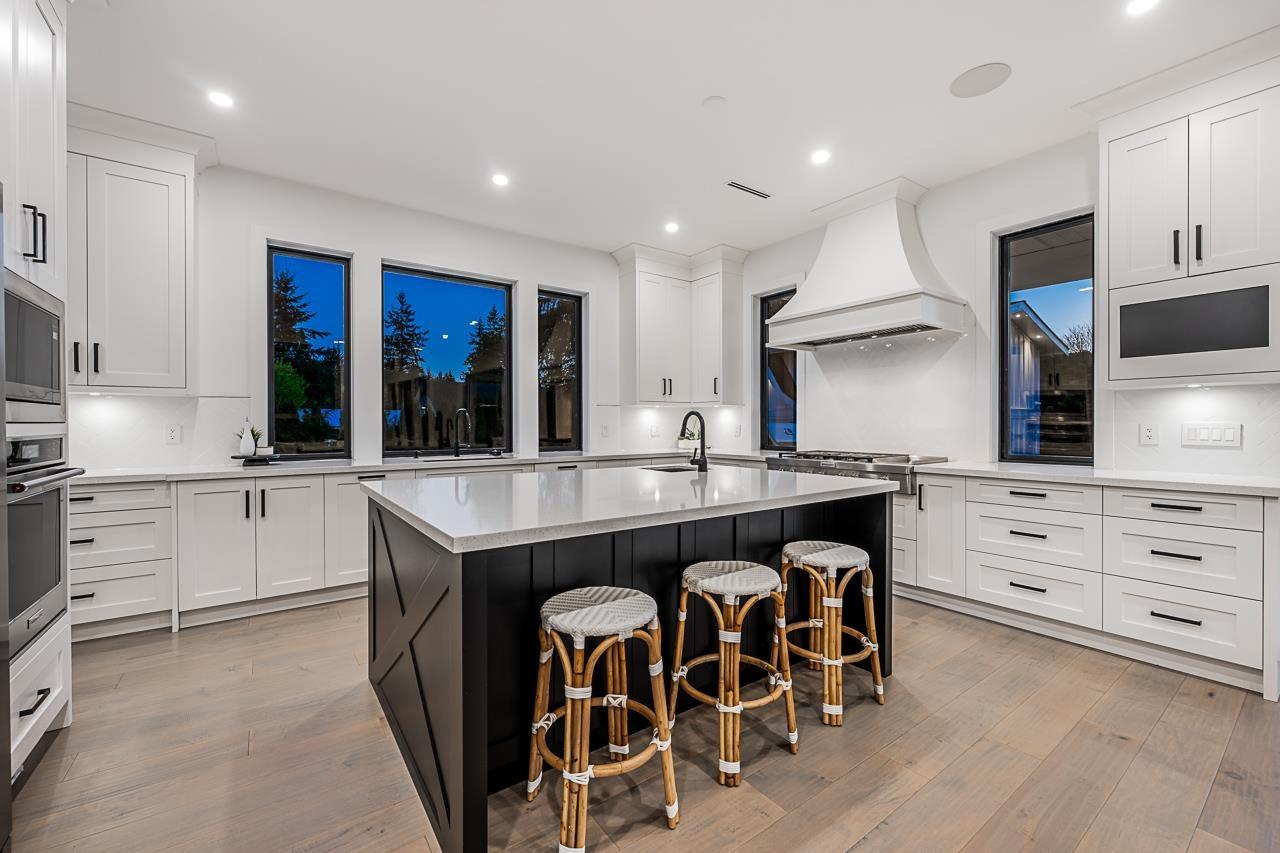 Photo 9 of 5659 248 Street, Langley BC