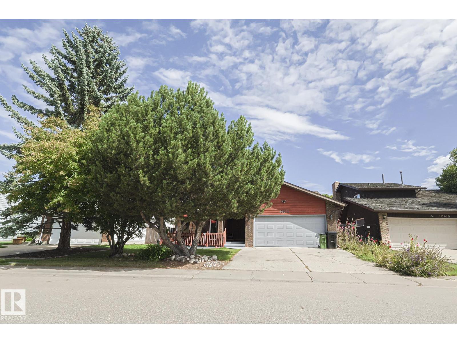 Photo 63 of 10614 25 A Av Nw, Edmonton AB
