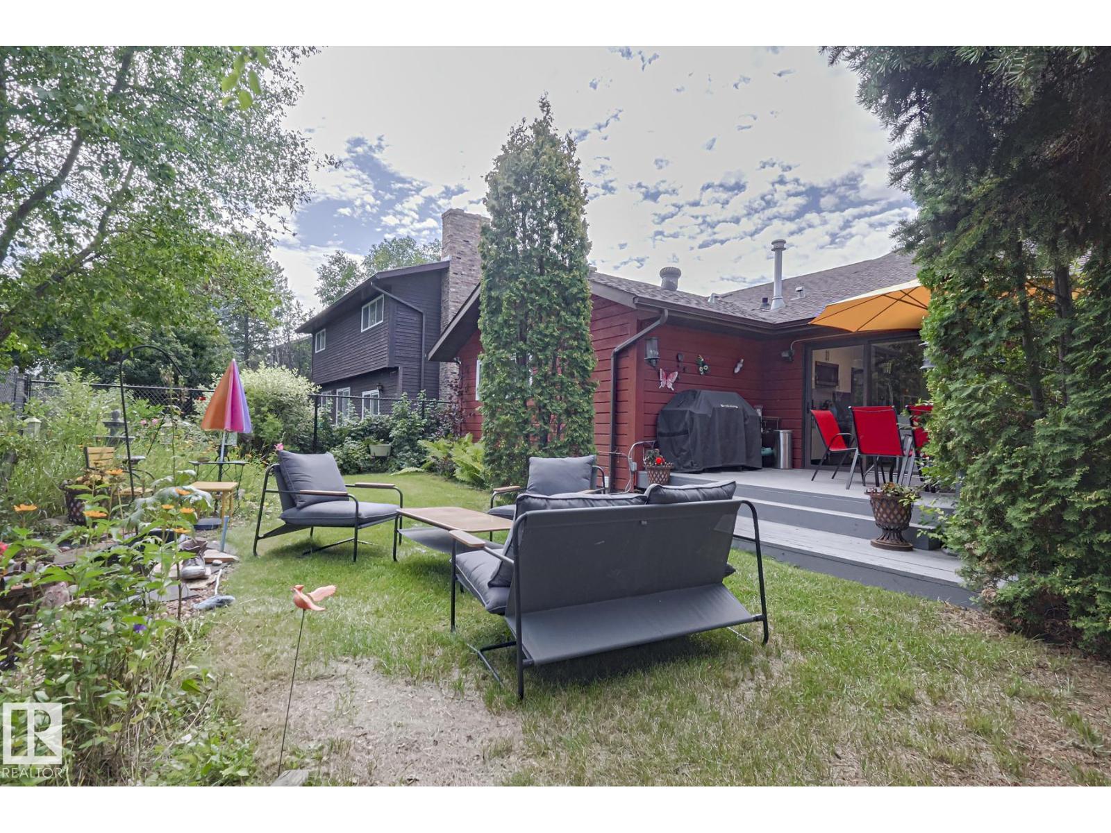 Photo 52 of 10614 25 A Av Nw, Edmonton AB