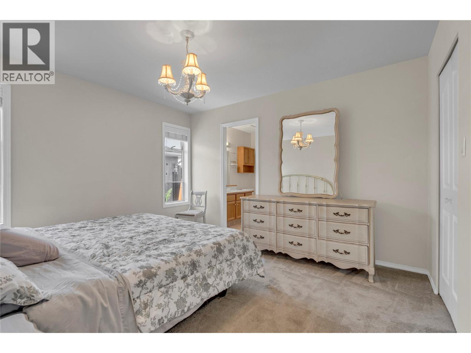  2800 Paris Street, Penticton