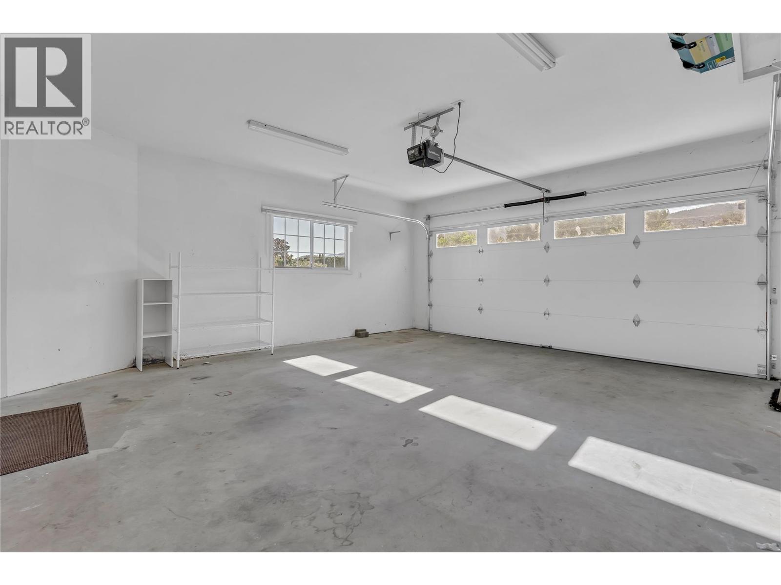  2800 Paris Street, Penticton