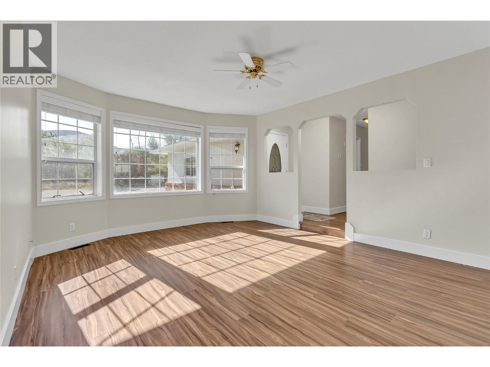  2800 Paris Street, Penticton