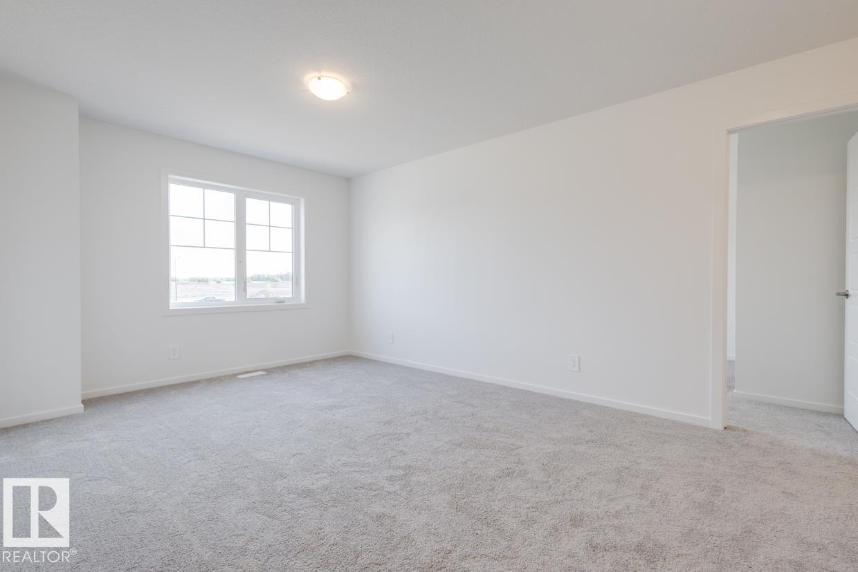 Photo 22 of 2023 209 St Nw, Edmonton AB