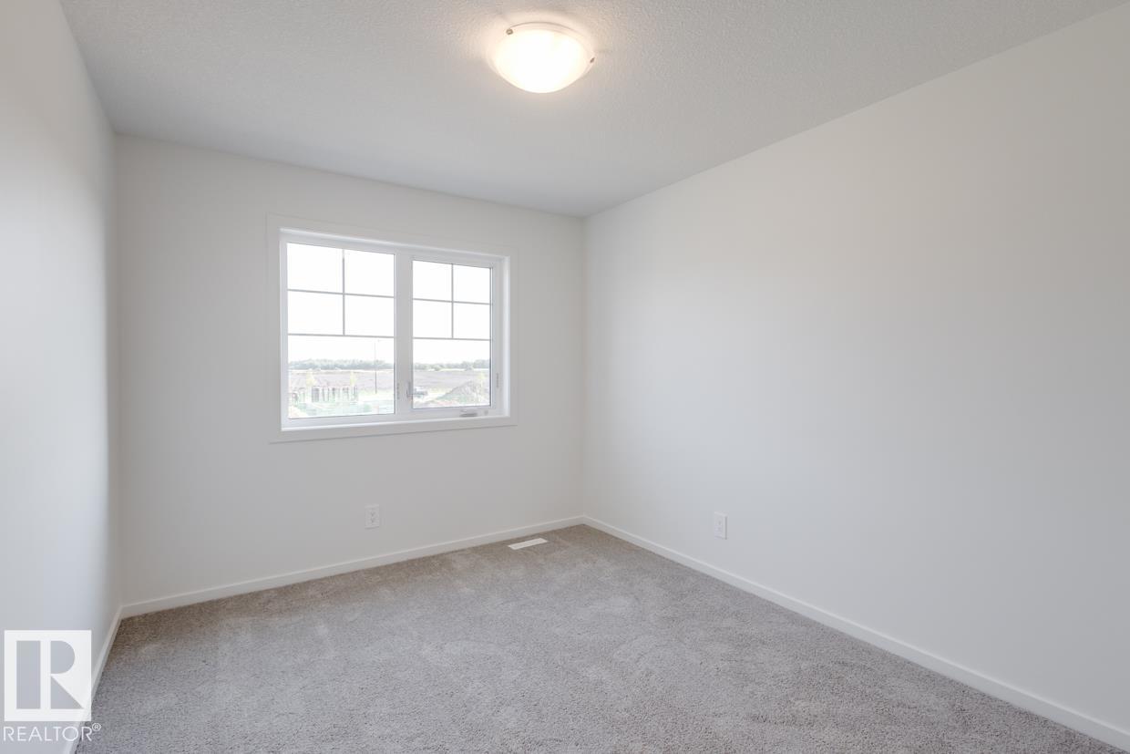 Photo 24 of 2023 209 St Nw, Edmonton AB
