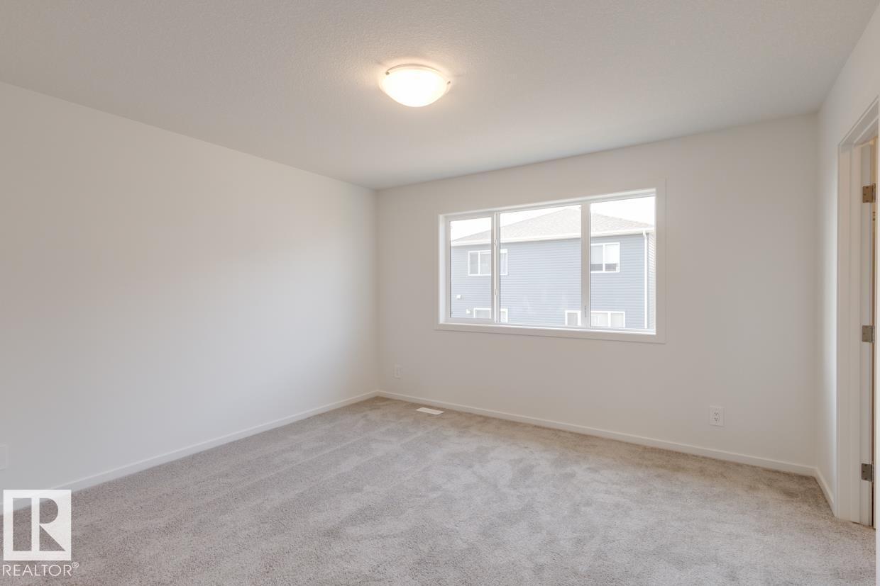 Photo 27 of 2023 209 St Nw, Edmonton AB