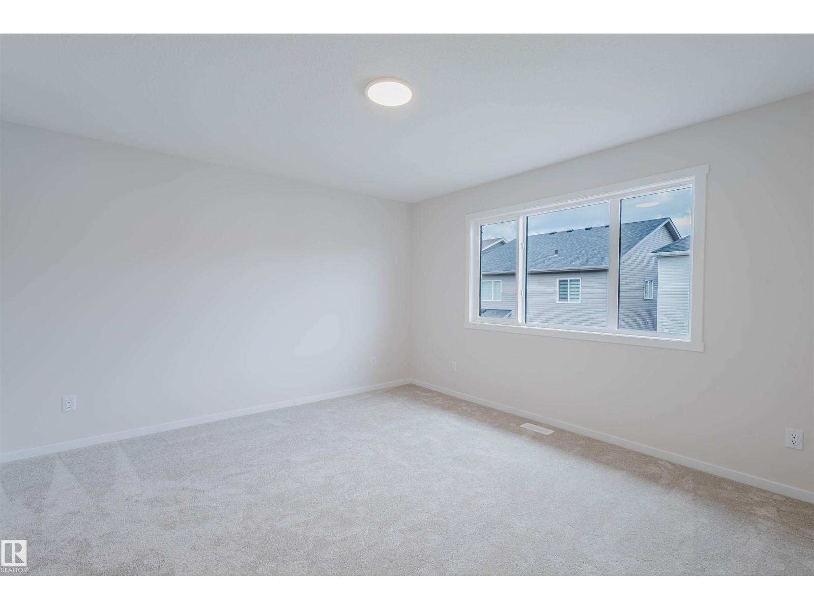 Photo 30 of 2103 209 St Nw, Edmonton AB