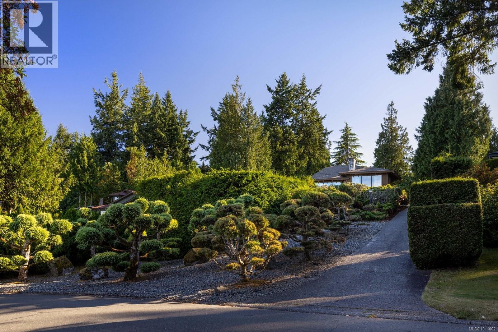  1709 Shearwater Terrace, North Saanich