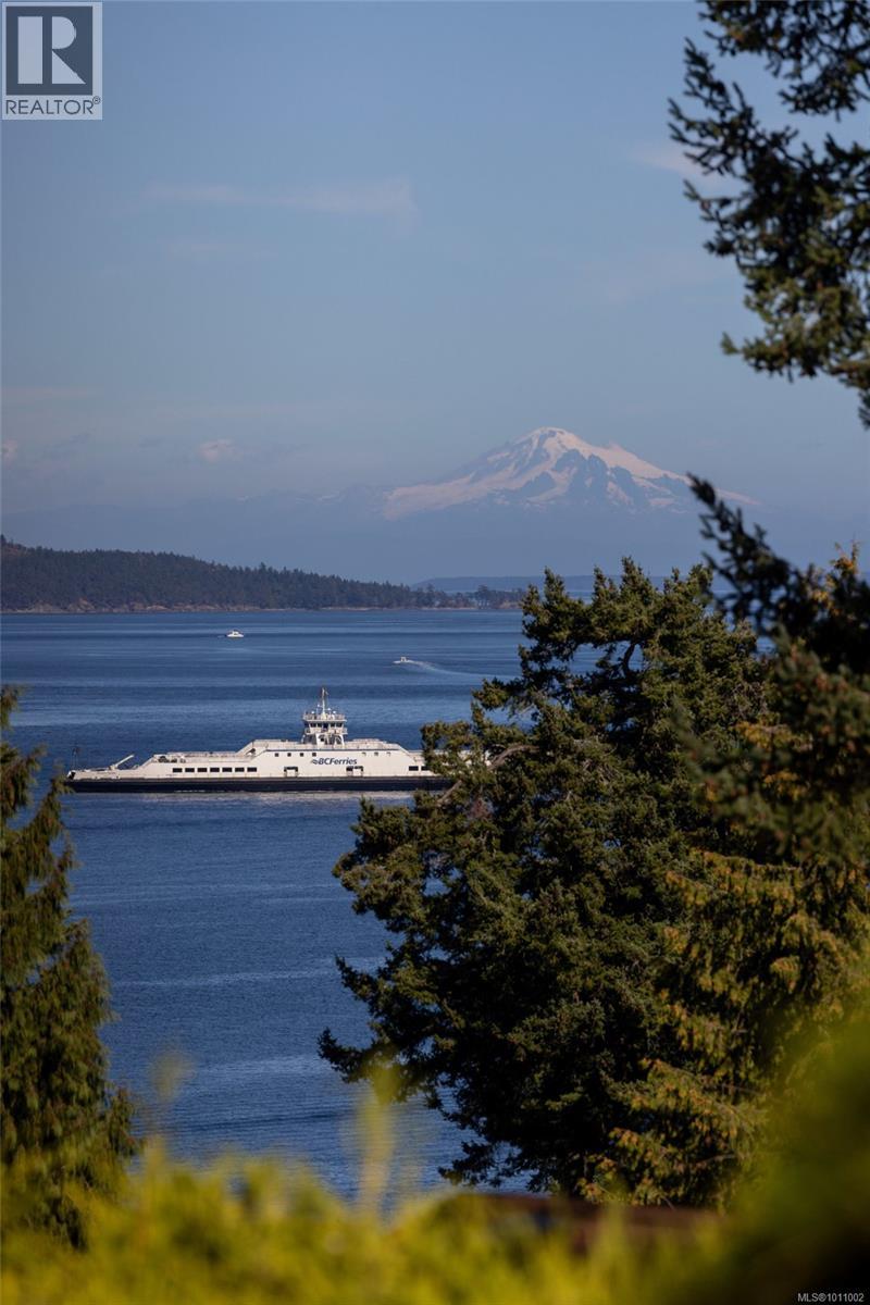 1709 Shearwater Terrace, North Saanich