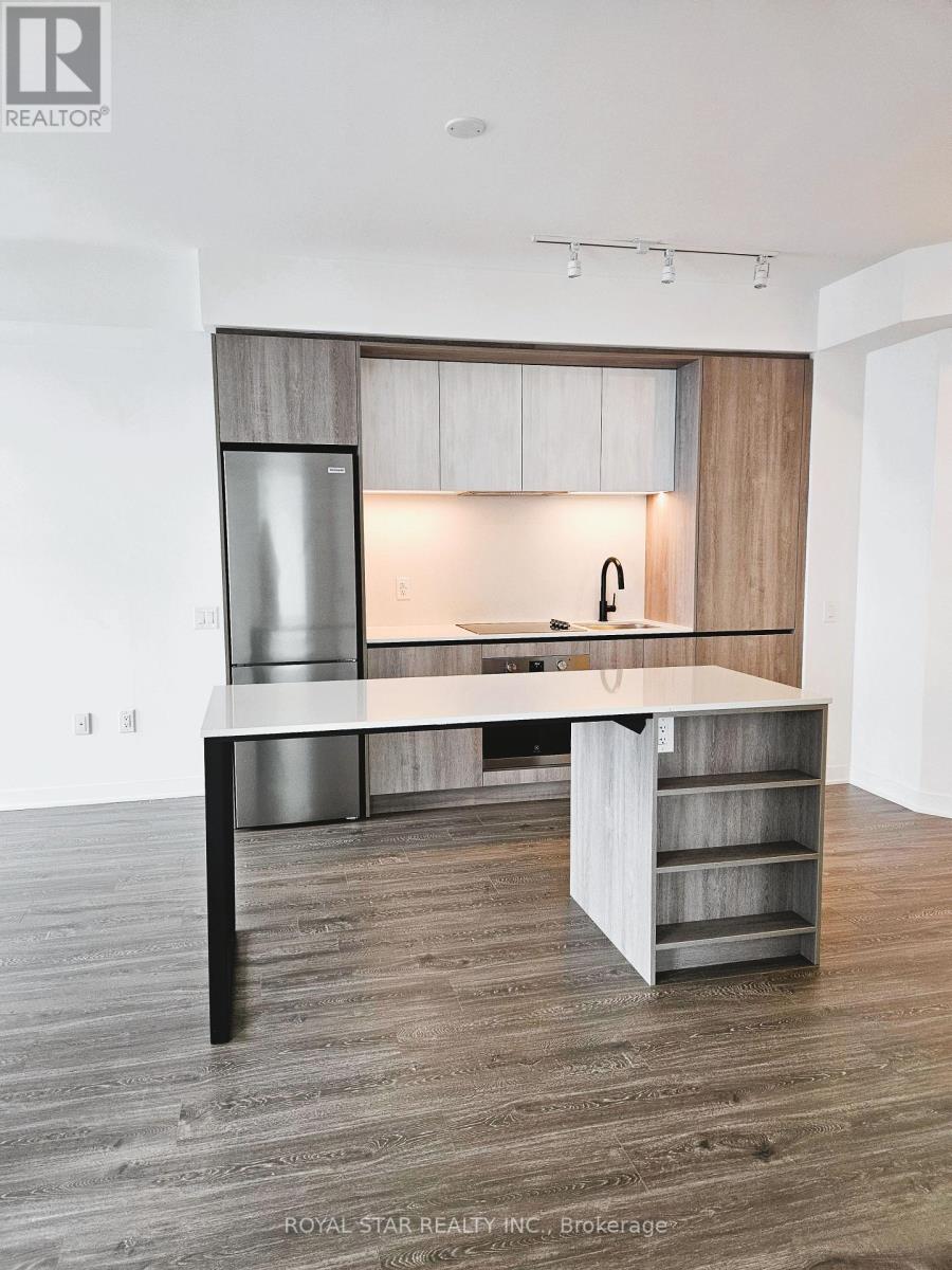 Photo 1 of 1706 2495 Eglinton Avenue W, Mississauga ON