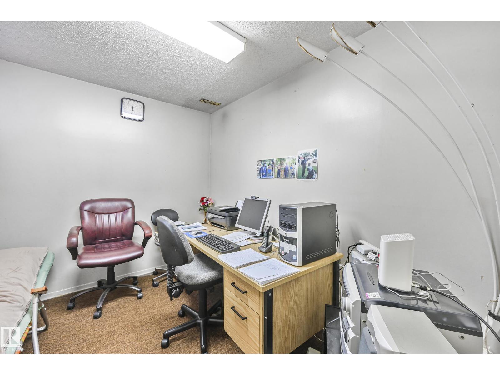 Photo 23 of 4 7604 29 Av Nw, Edmonton AB