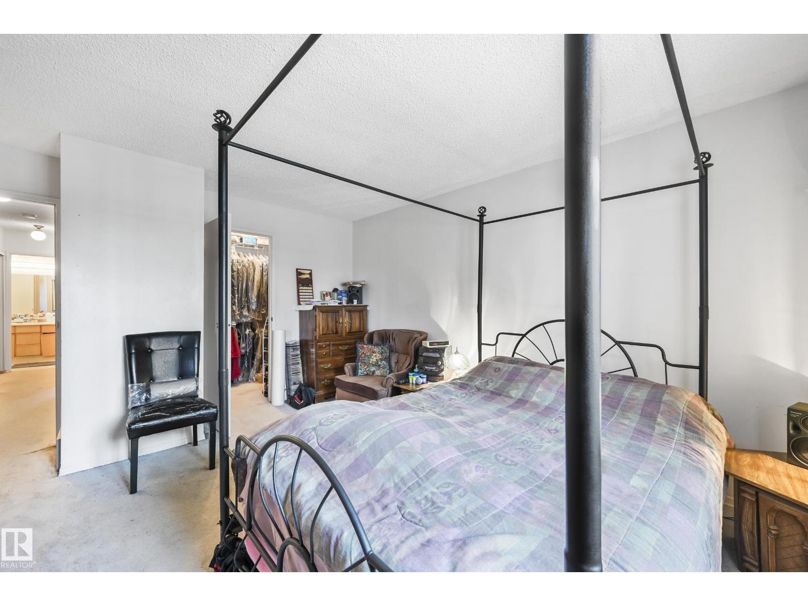 Photo 15 of 4 7604 29 Av Nw, Edmonton AB