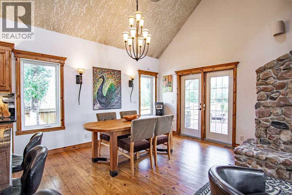 Photo 14 of 1 Fern Glade Crescent, Sylvan Lake AB